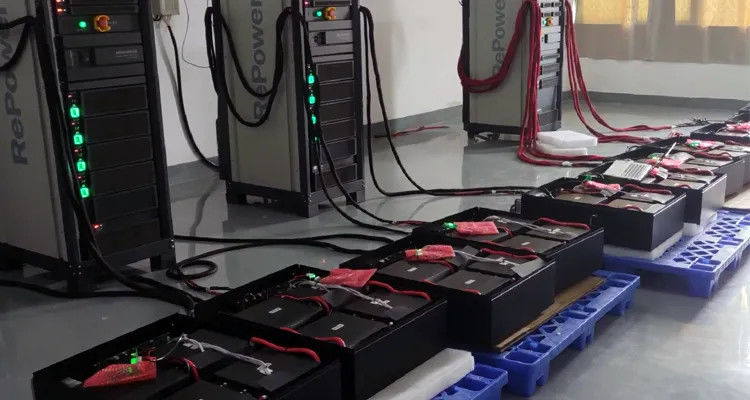 Het efficiënte Hybride Zonnestelsel Kit LiFePo 4 van 8Kw 5kw 3Kw Batterijtype