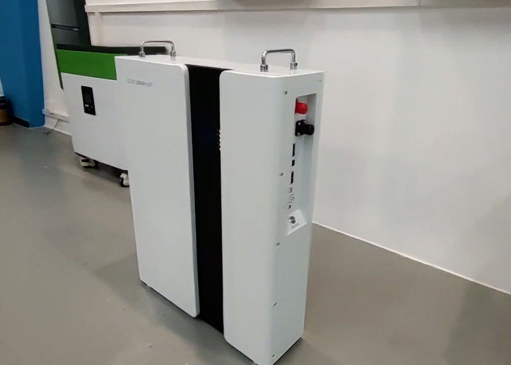 Muur gemonteerde energieopslag Lithiumbatterij voor thuis Zonne 3000kw 5000kw Lithium Ion opslag systeem